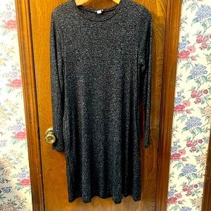 Stretchy dress with pockets